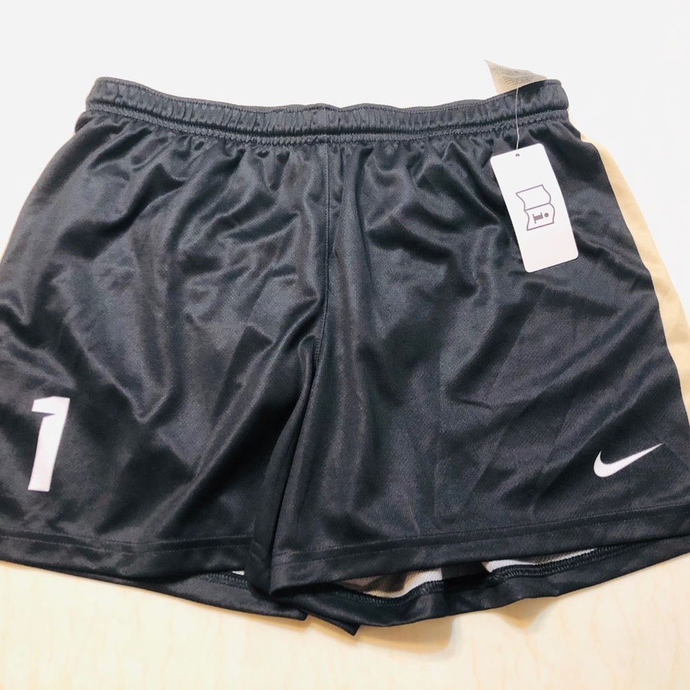NWT Nike Womens Shorts